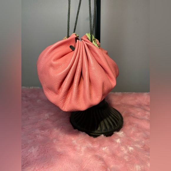 Small Leather Pouch - Picture 4 of 12